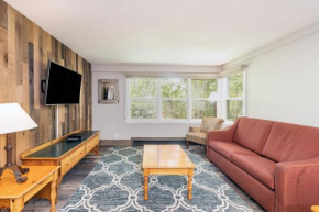 Mountainside Inn 113 by Alpine Lodging Telluride
